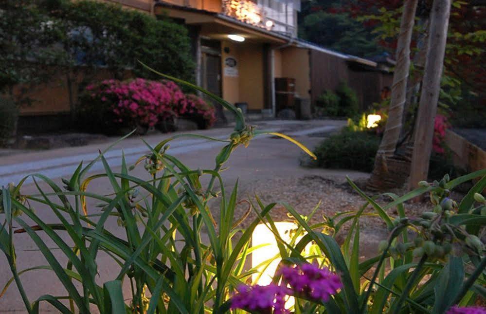Yourou Onsen Honkan Ономичи Екстериор снимка